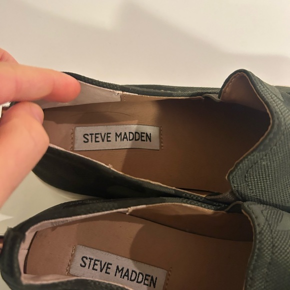 Steve Madden Women’s 10 Zayna Green Camouflage Canvas Slip-On Sneakers Shoes - Picture 4 of 7